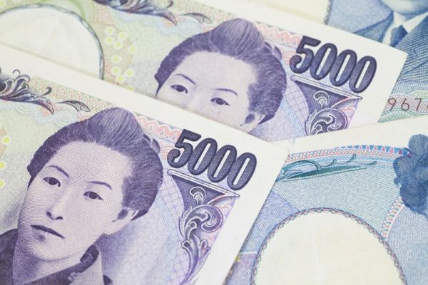 Japonská měna