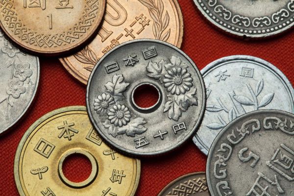 Japonské kovové mince